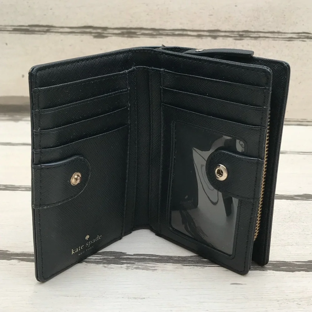 Kate Spade Laurel Way gardenia Wallet - Picture 6 of 11